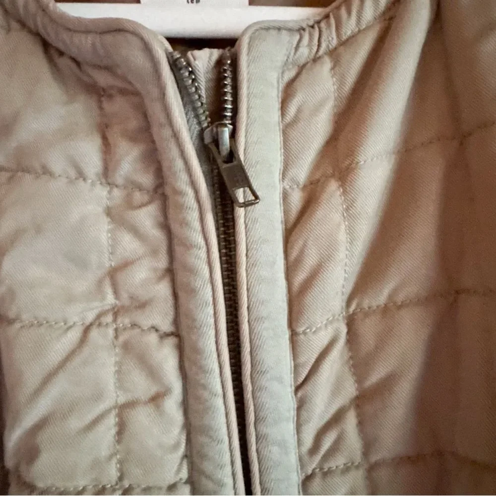 Wilfred Aritzia Quilted Zip Jacket Women’s 10 Olive Green Lightweight Coat